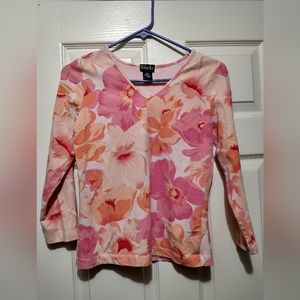 Shirt Rafaella - SUPER CUTE! Size Small